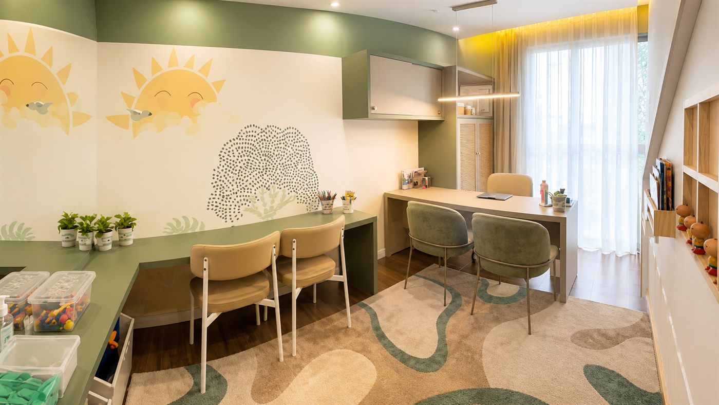 Sala de atendimento do consultório Tatiana Murari, decorada para crianças, na Vila Leopoldina